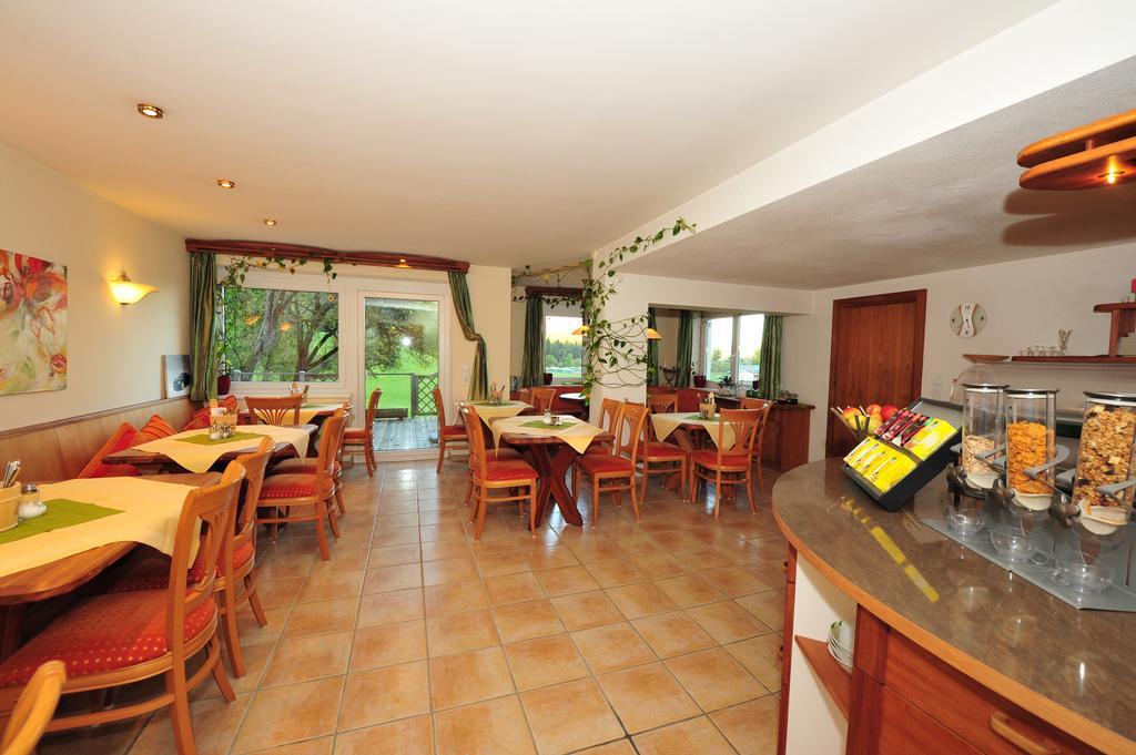 Bed & Breakfast Landhaus Strasser Зёлль Экстерьер фото