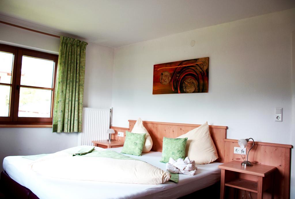 Bed & Breakfast Landhaus Strasser Зёлль Экстерьер фото