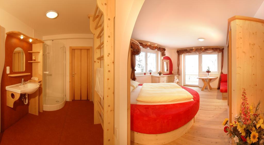 Bed & Breakfast Landhaus Strasser Зёлль Экстерьер фото